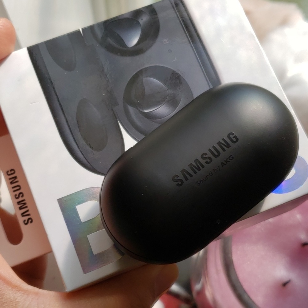 Samsung bluetooth earbuds